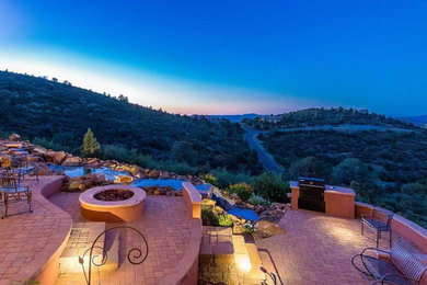 Home design - southwestern home design idea in Phoenix