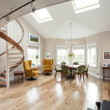 Wallnut Curved with continuous handrail