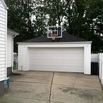 Warren Y's Roof King Gold Basketball System on a 22x25 in Cheektowaga, NY