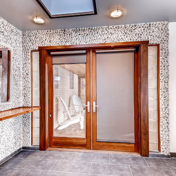 Jasmine St. Master Bath