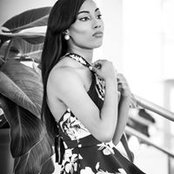 Ashleigh Tierra's photo