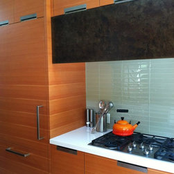 KITCHEN CABINETS - Cabinet And Drawer Handle Pulls