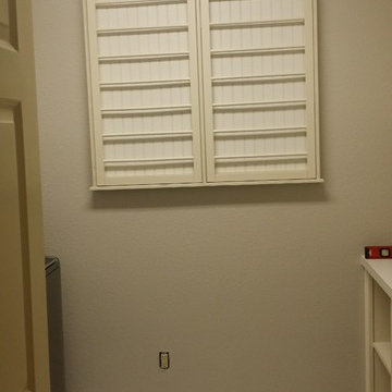 Wallpaper Removal/Cover Up