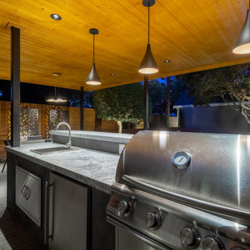 Covered/Uncovered Outdoor Living