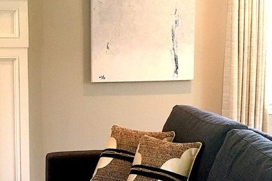 Living room - mid-sized transitional living room idea in Boston