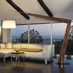 Valeo LED Floor Lamp - Floor Lamps