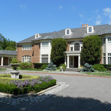 Polo Estate
