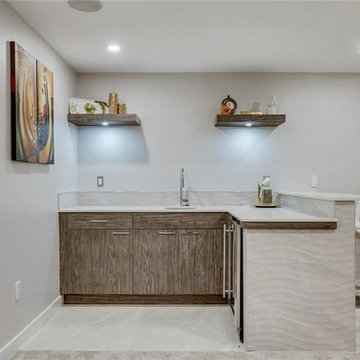 27 AV NW- 3 storey