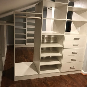 Beige Walk-In Closets: A Blend of Luxury and Minimalism