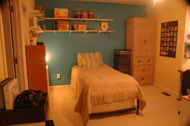 Example of a classic home design design in Other