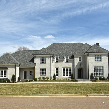 9040 Hollybrook