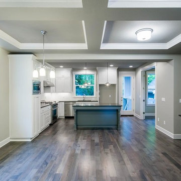 1212 SE Harney St Kitchen
