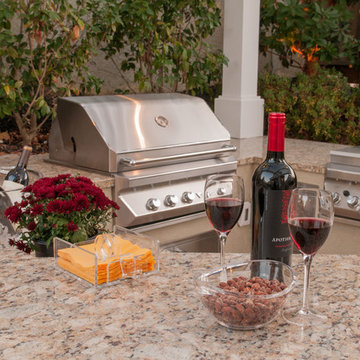 Granite and Stainless Kitchen in Refined Relaxation