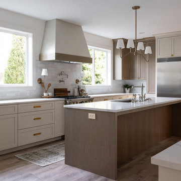 Timeless Chic: Elegant Neutral Kitchen