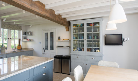 10 Smart Storage Tips for Your Kitchen Bins