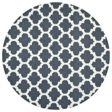 Safavieh Dhurries Collection DHU623 Rug, Blue/Ivory, 7' Round