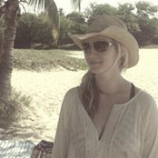 Laura Carmichaels foto