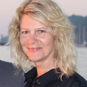 April Schwaegerles foto