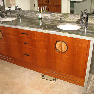 Custom Bathroom Vanities
