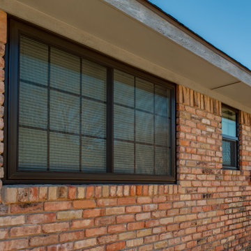 Brennan Traditions Gliding Black Windows, Plano-TX