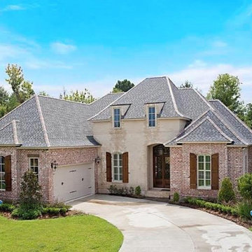 108 Hardwood Drive