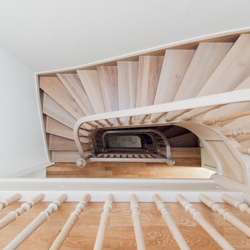 Klassische Treppenanlage in modernisiertem Altbau in Luxemburg-Stadt