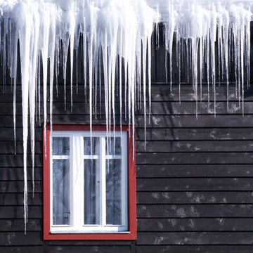 Roof & Gutter De-Icing