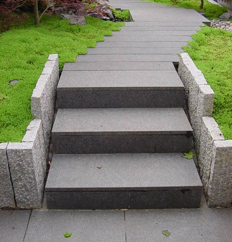 Modern Japanese Garden at Design Studio