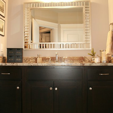 Contemporary Bathroom, Peoria, Illinois