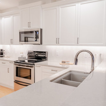 Pristine Townhome Kitchen and Bathroom