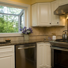 Kitchen backsplash