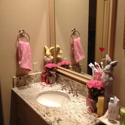 Bathroom - Yellow River - Vanity Tops And Side Splashes