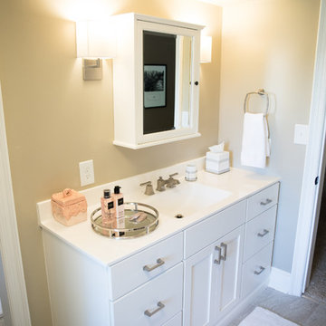 Clean & Neutral Bathroom Update