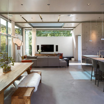 Everett Street Residence