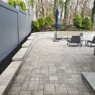 Fresh Mulch and Spring Cleanup