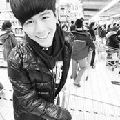 Jimi Zhou's photo