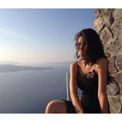 Mia Karam's photo