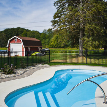 Paver Pool Surround + Oasis