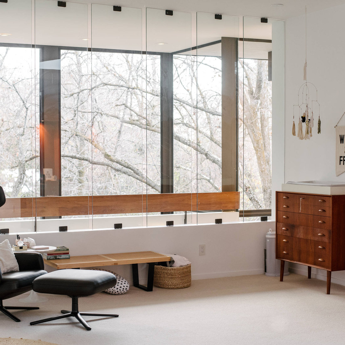 Mid Century Modern Minimal