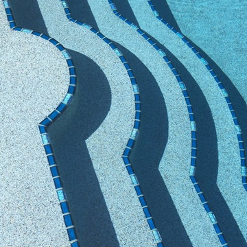 Florida Residence Waterline, Step markers, and Spa