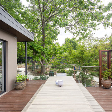 Lyons Extension