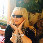 Photo de Rhonda Shear