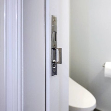 Hall Powder Bath