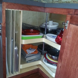 Cabinet Accessories - Kitchen Drawer Organizers