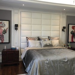 Luxury bedroom with original artwork - Products