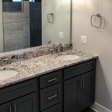 Soothing White & Gray Craftsman