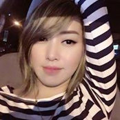 Jenn Sams foto
