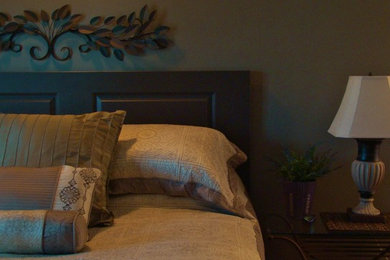 Example of a classic bedroom design in Vancouver