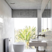 Woodend bathroom