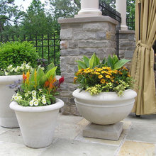 Urns